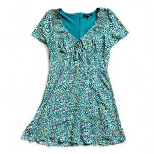 19 Cooper Green Floral Mini Dress L